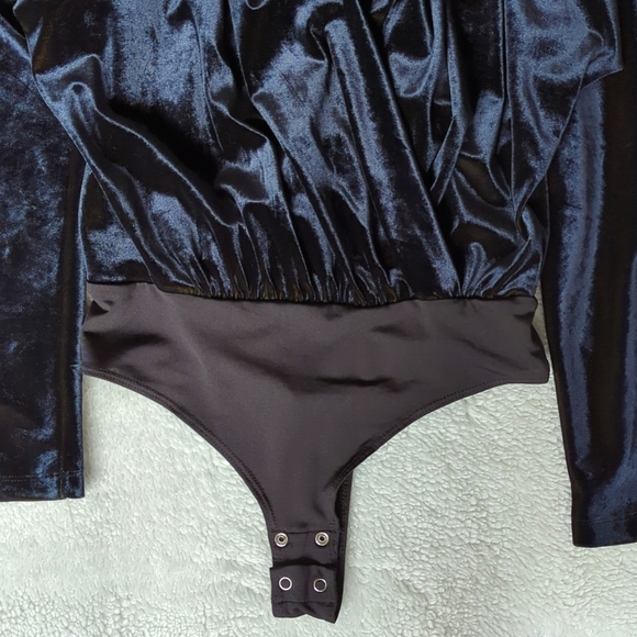 Dynamite (XS) bodysuit - Picture 4 of 4